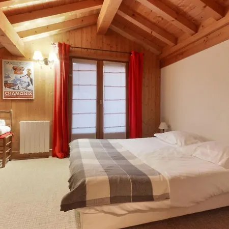 Ancelles - Les Praz - Golf - Vue Mont-blanc - Randonnees Chalet Chamonix